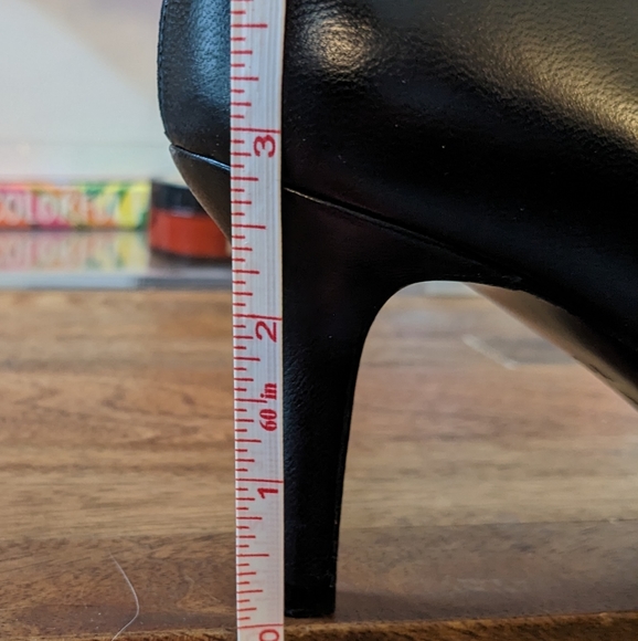 Salvatore Ferragamo Pointed Toe Pump Black Size 7C Bow Embellished Made In Italy - Picture 12 of 12